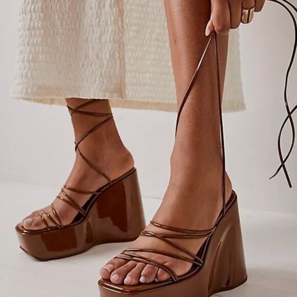 New Free People + Jeffrey Campbell Sydney Wrap Wedges Size 8.5 MSRP: $168 white - Picture 2 of 3